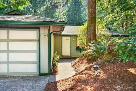 80 Polo Park Dr, Bellingham, WA 98229