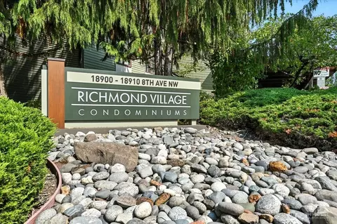 18910 NW 8th Ave NW #121, Shoreline, WA 98177