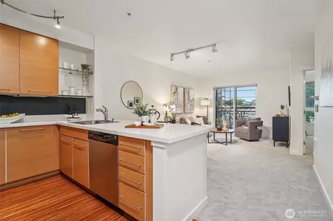 1410 E Pine St #W405, Seattle, WA 98122