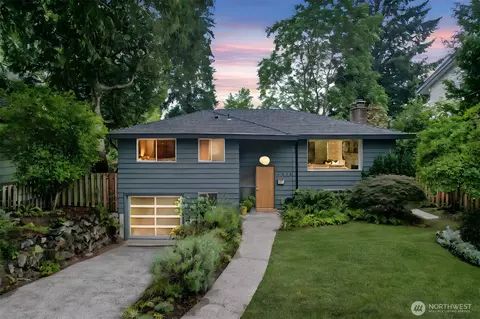 4315 NE 58th St, Seattle, WA 98105
