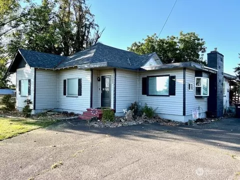 2368 Heritage Rd, Walla Walla, WA 99362