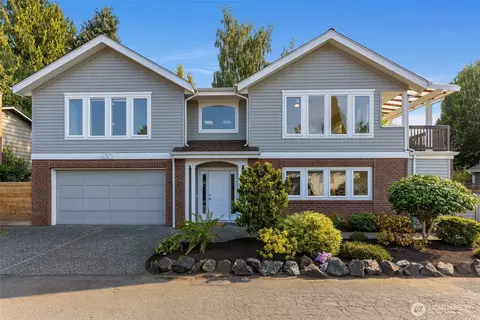 630 Giltner Ln, Edmonds, WA 98020