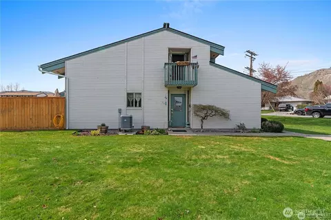 107 S Schafer St #8A, Wenatchee, WA 98801
