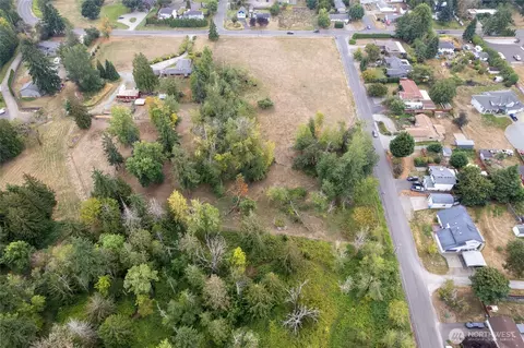 11919 8th St E, Edgewood, WA 98372 photo 11
