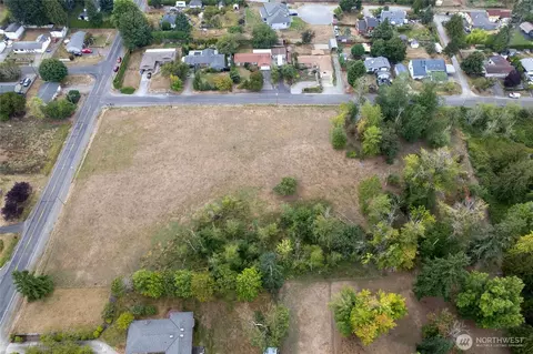 11919 8th St E, Edgewood, WA 98372 photo 8