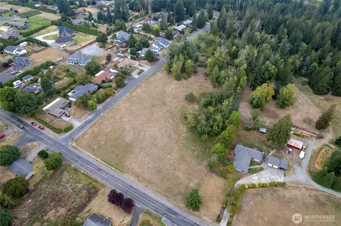 11919 8th St E, Edgewood, WA 98372 photo 6