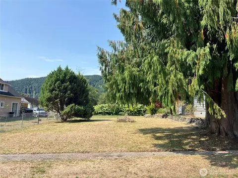 0 X Cedar St, Raymond, WA 98577
