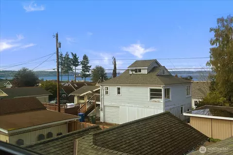 View/Area - 1102 Rucker Ave, Everett, WA 98201 photo 1 of 3
