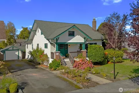 Exterior - 1102 Rucker Ave, Everett, WA 98201 photo 1 of 3