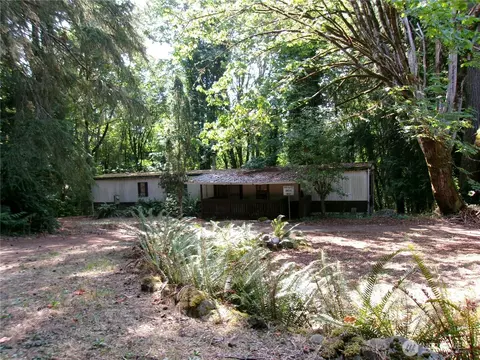 6724 SE Sedgwick Rd, Port Orchard, WA 98366