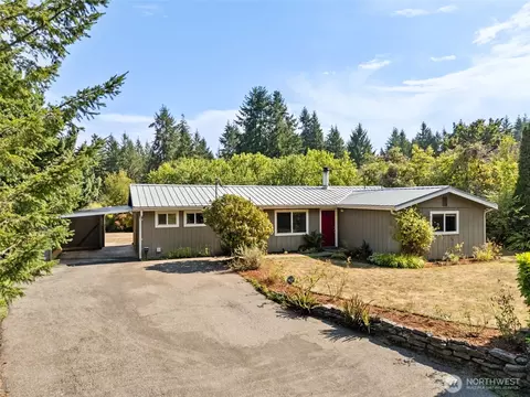 5230 Puget Rd NE, Olympia, WA 98516