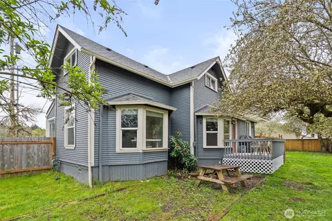 11 R St SE, Auburn, WA 98002