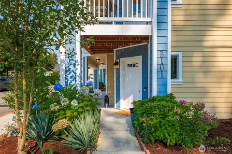 1017 W Main St #B101, Monroe, WA 98272