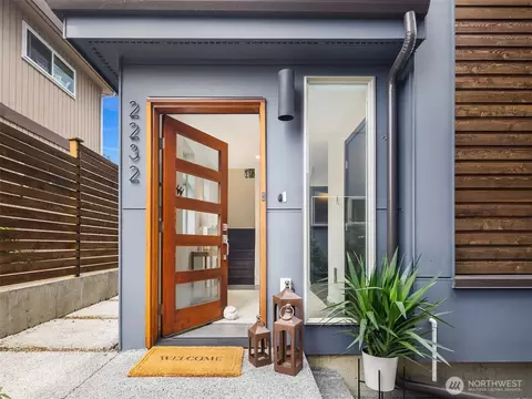 2232 NW 62nd St, Seattle, WA 98107