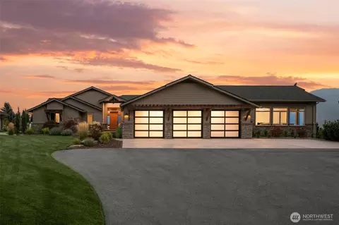 4095 W Eaglerock Dr, Wenatchee, WA 98801