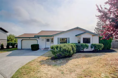 1701 24th Ct, Anacortes, WA 98221