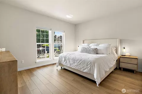 Bedroom - 221 Riggs Dr E, Enumclaw, WA 98022 photo 1 of 3