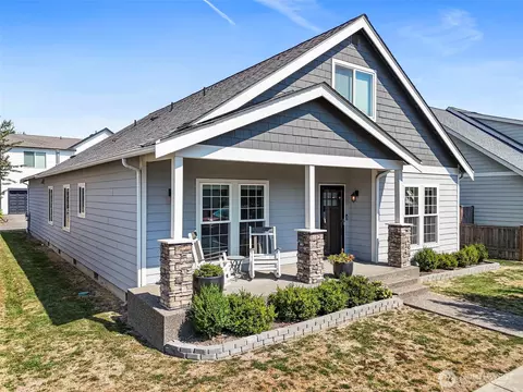 Exterior - 221 Riggs Dr E, Enumclaw, WA 98022 photo 4 of 4