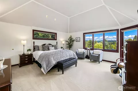 Bedroom - 21031 49th Ave SE, Bothell, WA 98021 photo 1 of 5