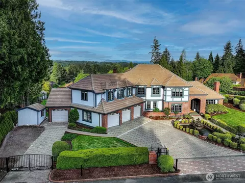 Exterior - 21031 49th Ave SE, Bothell, WA 98021 photo 9 of 10