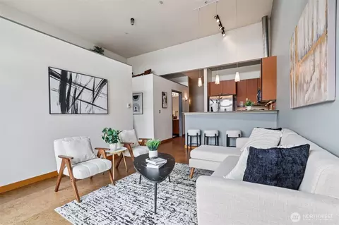 1414 12th Ave #607, Seattle, WA 98122