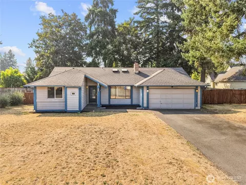 16008 Winchester Dr E, Tacoma, WA 98445
