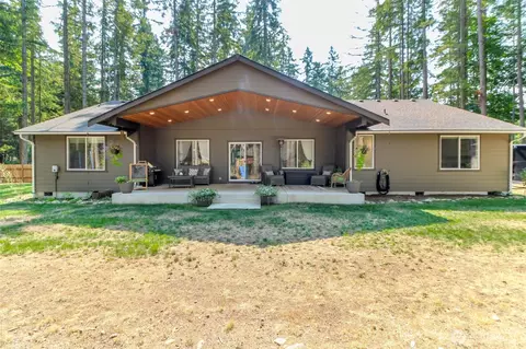 Exterior - 19211 Patterson Rd E, Orting, WA 98360 photo 4 of 7