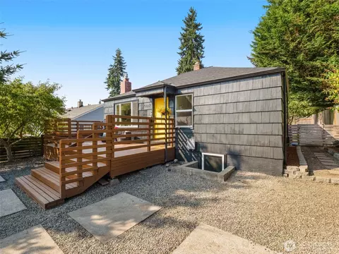 7927 27th Ave SW, Seattle, WA 98126