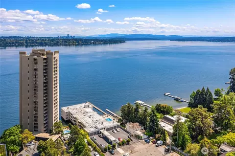 View/Area - 1620 43rd Ave E #5B, Seattle, WA 98112 photo 4 of 6
