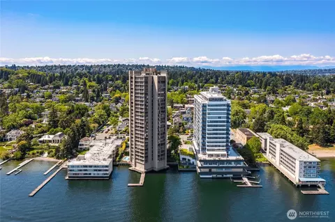 View/Area - 1620 43rd Ave E #5B, Seattle, WA 98112 photo 2 of 6