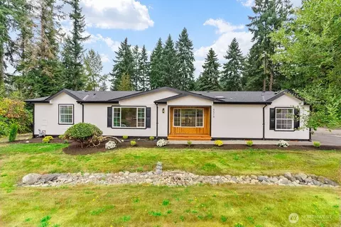 5519 84th St E, Puyallup, WA 98371