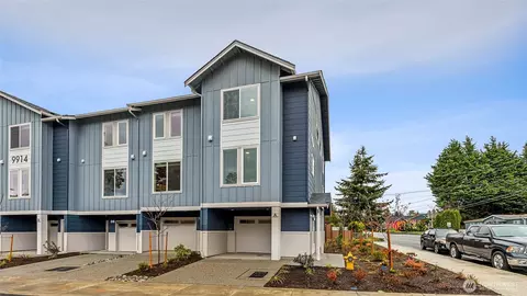 16111 36th Ave W #C3, Lynnwood, WA 98087