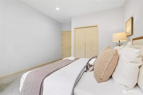 Bedroom - 15414 32nd Ave SE, Mill Creek, WA 98012 photo 2 of 10