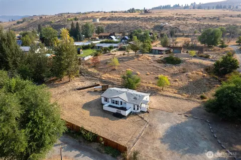506 Lufkin Ln, Winthrop, WA 98862