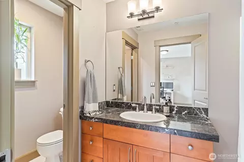 Bath - 2115 201st Pl SE #L2, Bothell, WA 98012 photo 3 of 4
