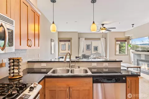 Kitchen - 2115 201st Pl SE #L2, Bothell, WA 98012 photo 1 of 2