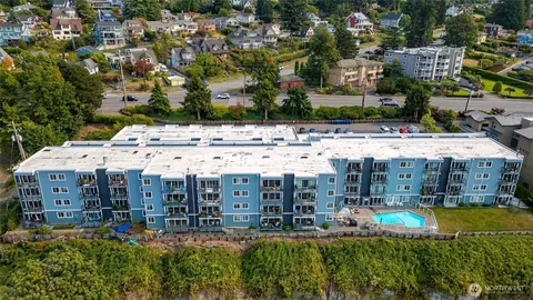 444 S State St #417, Bellingham, WA 98225