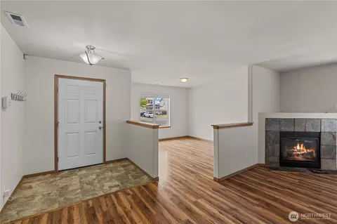 109 Weaver St NE, Orting, WA 98360 photo 3