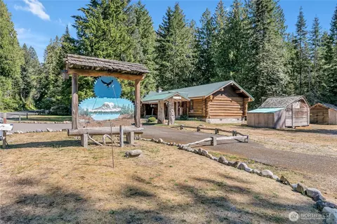 37918 Sr 706 E, Ashford, WA 98304