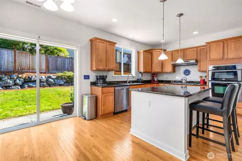 Kitchen - 21903 41st Ave SE, Bothell, WA 98021 photo 1 of 3