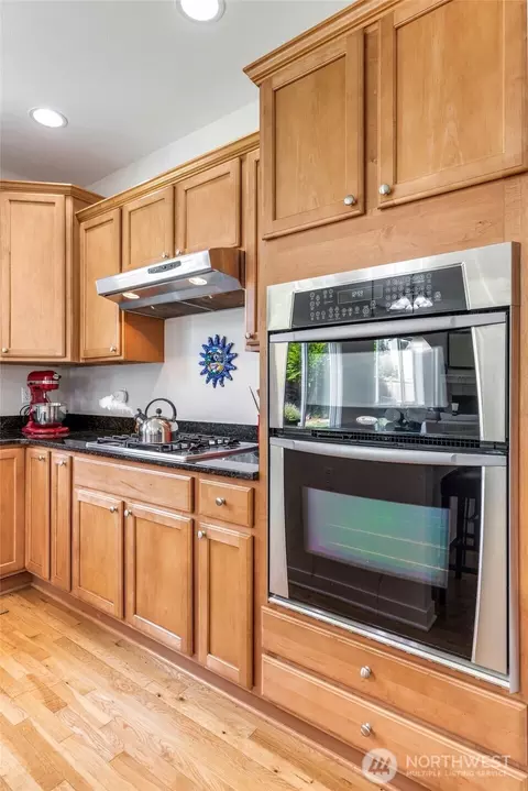 Kitchen - 21903 41st Ave SE, Bothell, WA 98021 photo 3 of 3