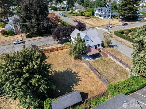 View/Area - 1637 Marion St, Enumclaw, WA 98022 photo 1 of 3