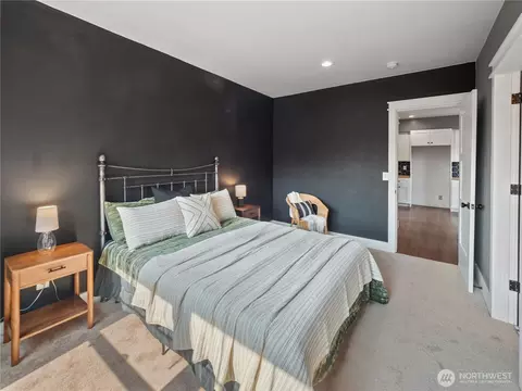Bedroom - 1637 Marion St, Enumclaw, WA 98022 photo 2 of 8