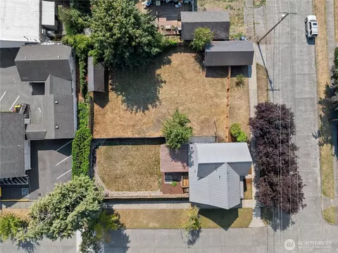 View/Area - 1637 Marion St, Enumclaw, WA 98022 photo 2 of 3