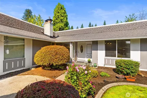 32123 32nd Ave SW, Federal Way, WA 98023