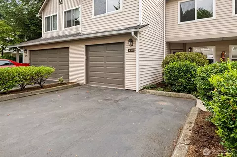 4808 NE Sunset Blvd #A102, Renton, WA 98059