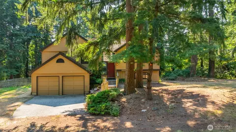 21229 NE 14th Pl, Sammamish, WA 98074