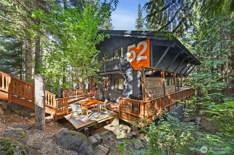 1111 Snoqualmie Dr, Snoqualmie Pass, WA 98068