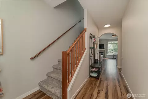 Entry Way - 5314 NE 53rd Ct, Vancouver, WA 98661 photo 1 of 1