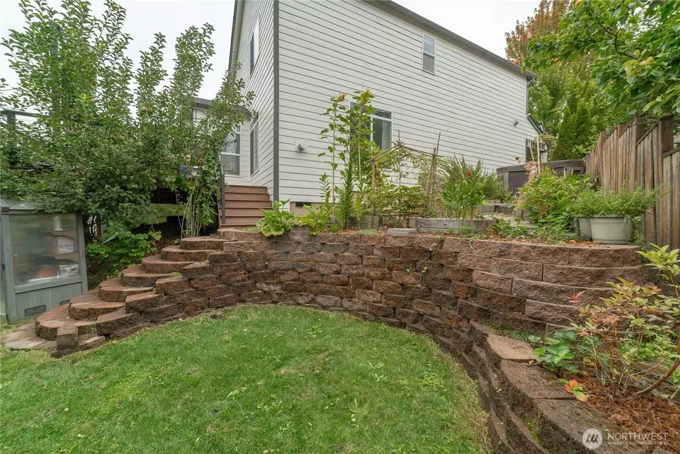 Exterior - 5314 NE 53rd Ct, Vancouver, WA 98661 photo 5 of 6